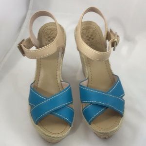 Vince Camuto Sz 7.5 Platform Sandals